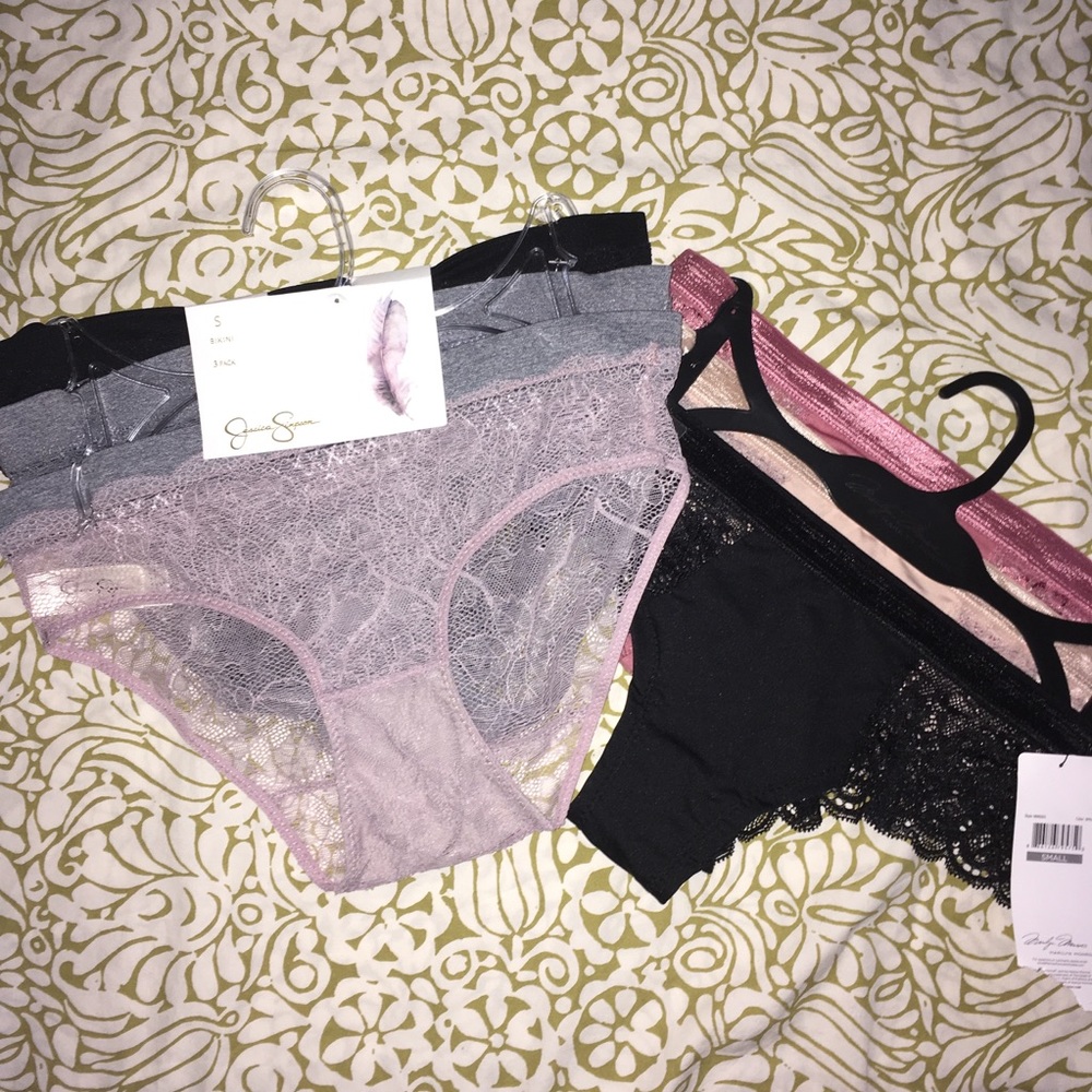 6 pairs of Jessica Simpson lace undies